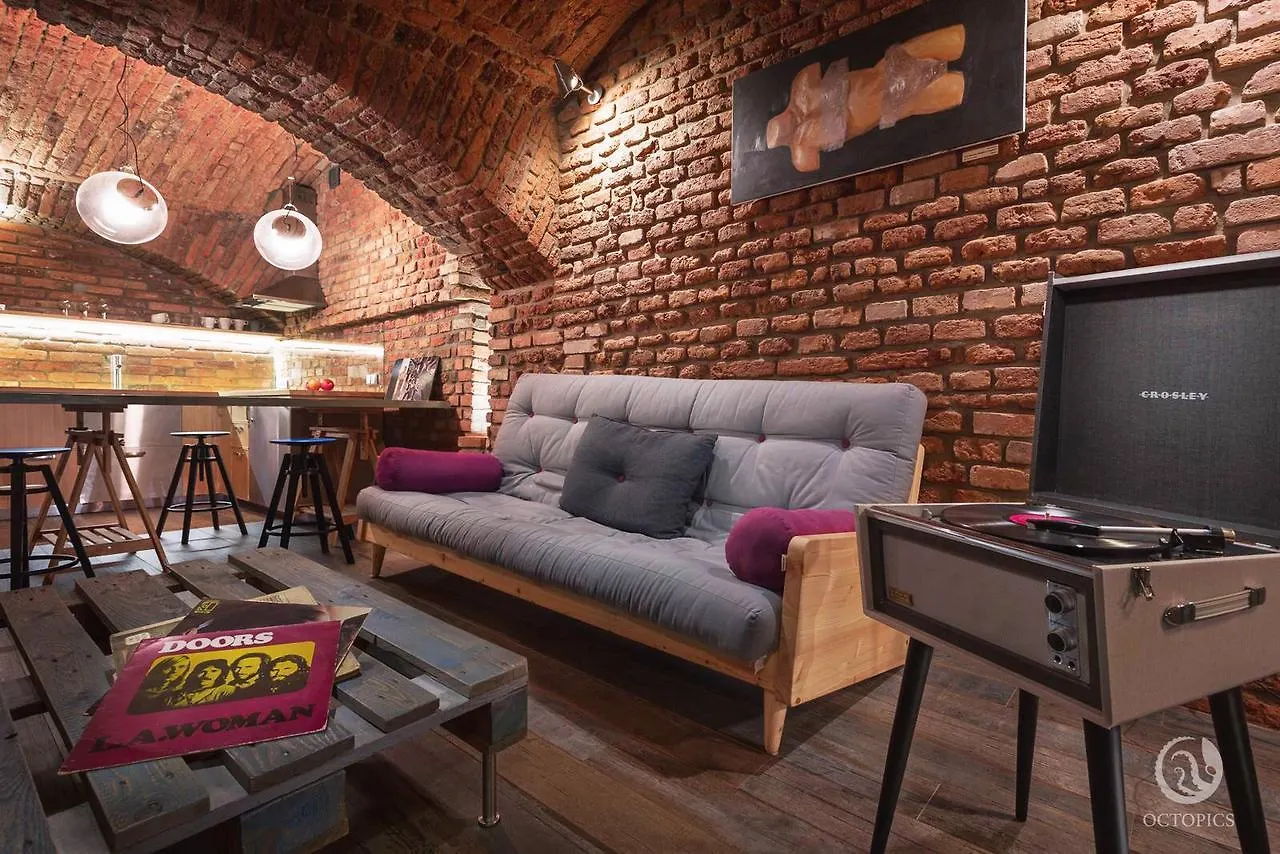 Loft Apartment \
